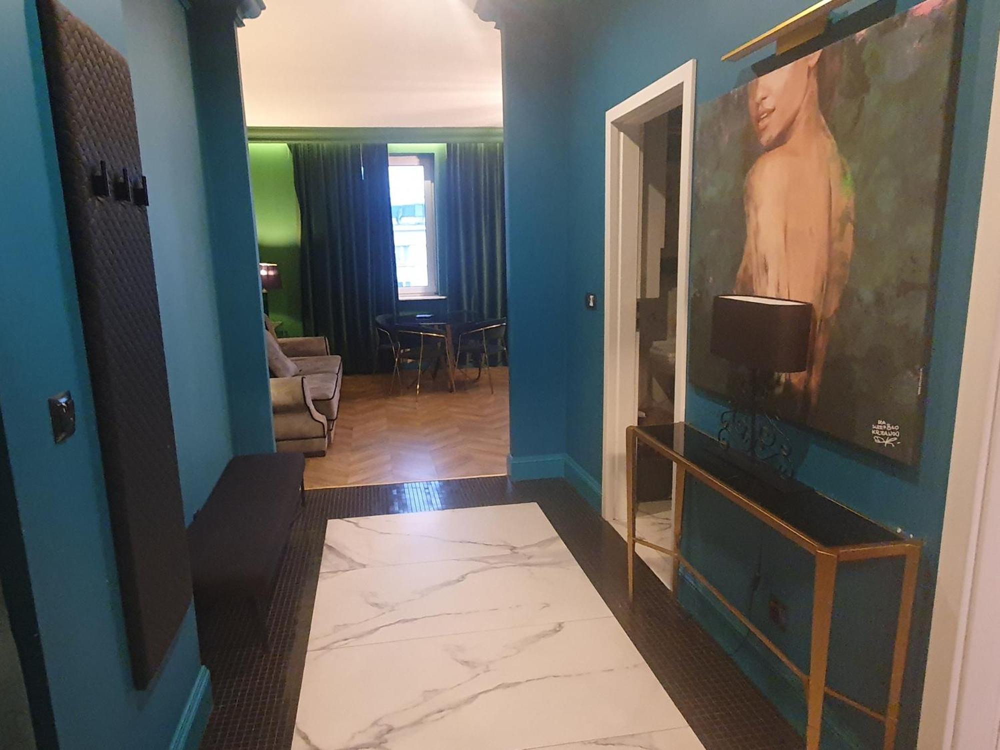 City Center Apartment Near Public Swimming Pool Varsavia Esterno foto